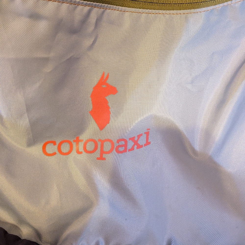 Cotopaxi Taal Colorful Convertible Crossbody Bag - Excellent Condition - Picture 3 of 3